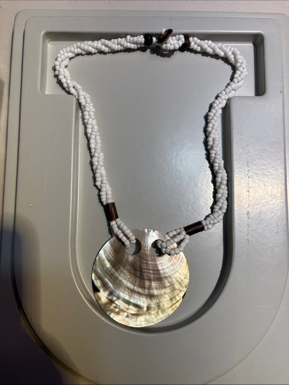 White Beaded Necklace with Natural Shell Pendant - Picture 2 of 2